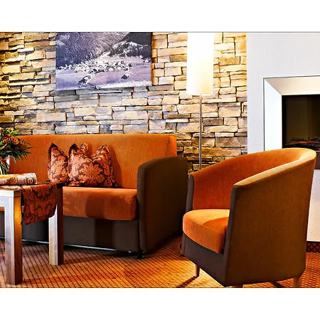 ホテル Alpenhotel Ischglerhof イシュグル
