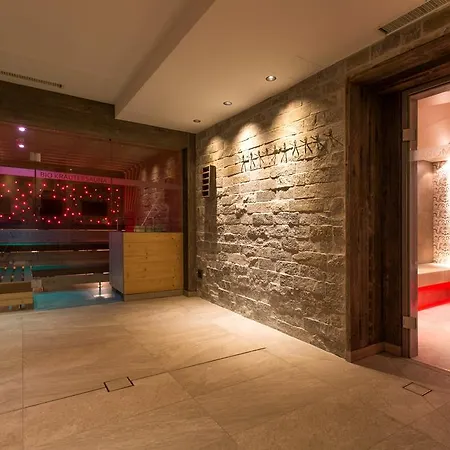 Alpenhotel Ischglerhof ホテル 4*
