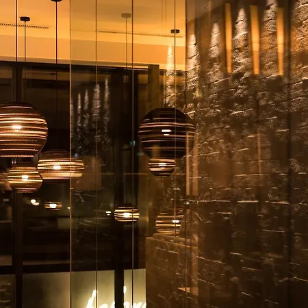 ホテル Alpenhotel Ischglerhof