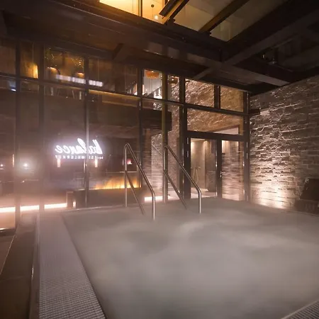 Alpenhotel Ischglerhof ホテル イシュグル